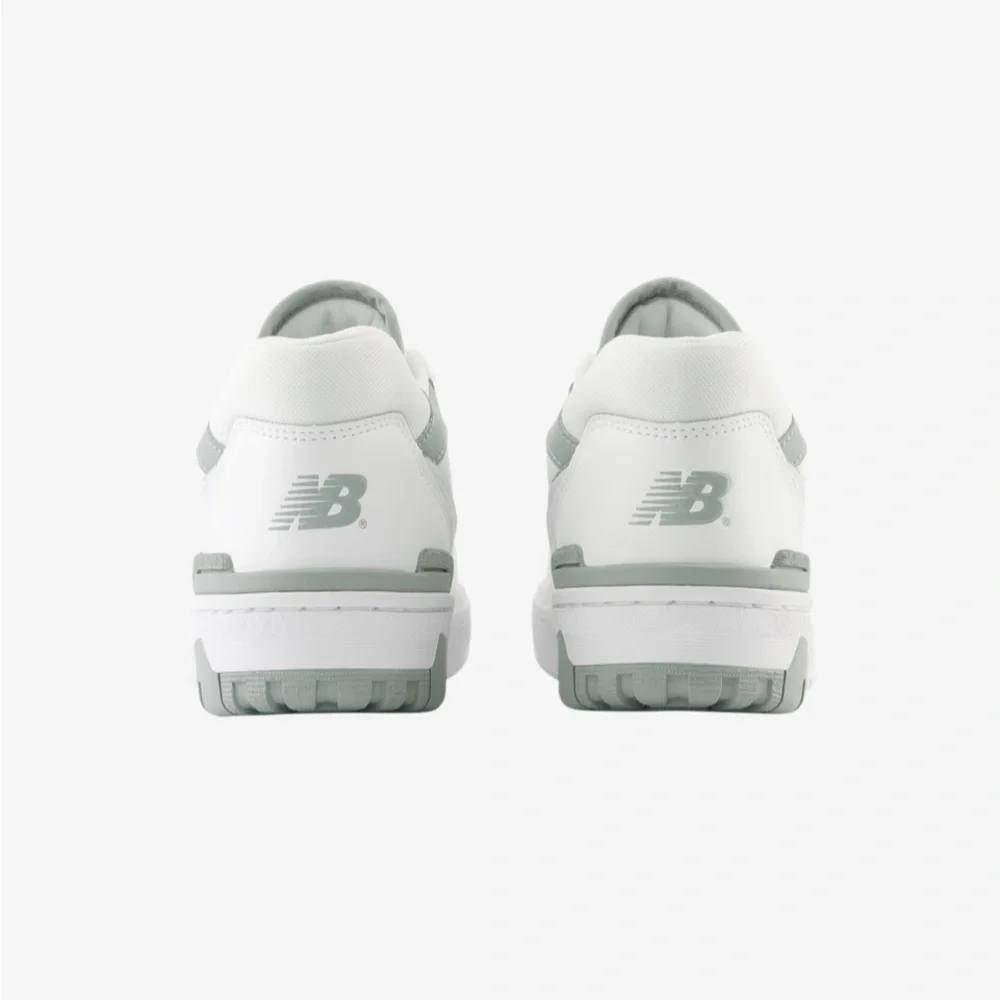 New Balance 550
Women's （new with box） - Picture 4 of 10